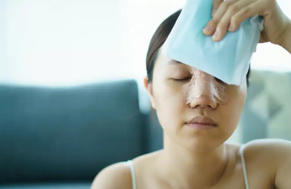 เช็กเลย อาการเสี่ยงจมูกทะลุหลังเสริม